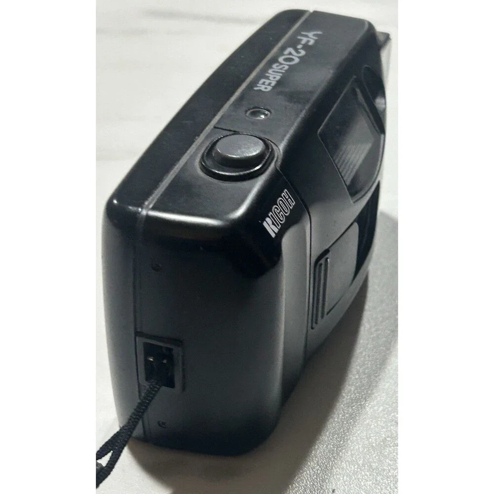 Vintage Film camera RICOH YF-20 SUPER Date Flash Film Photography Retro Fun Gift